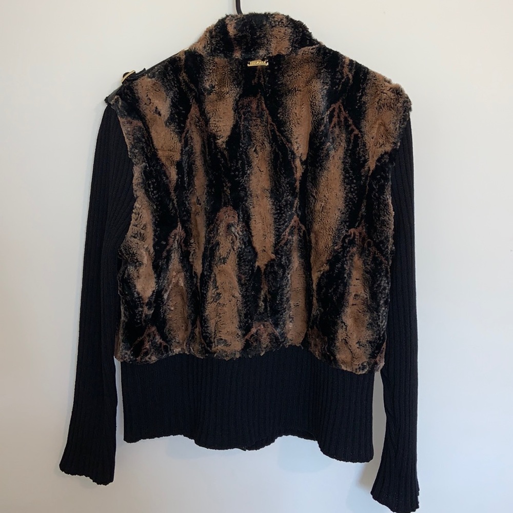 St John Sport By Marie Gray Faux Fur Jacket Size L